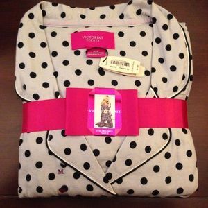 Victoria's Secret flannel Dreamer pajamas sz M NWT